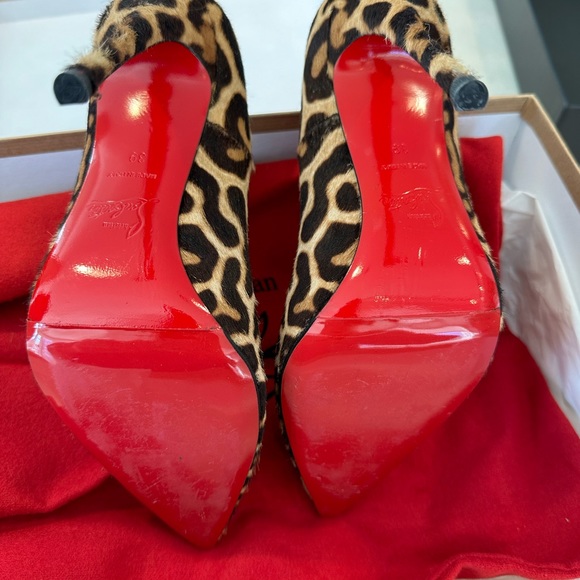 Christian Louboutin So Kate Leopard - Picture 3 of 14